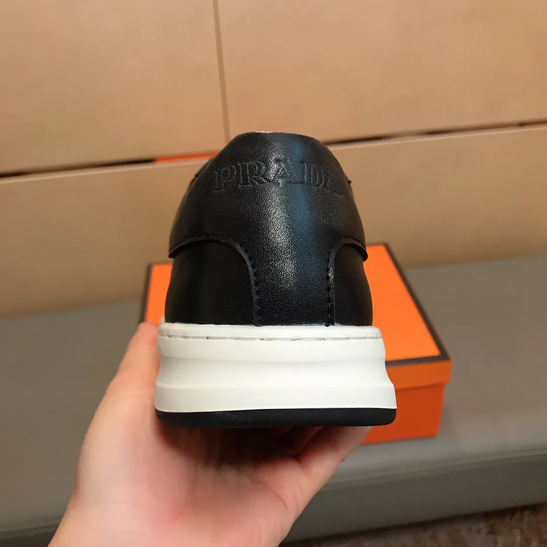 Ex-factory price 360🕷️🕷️【PRADA】Prada's new men's fashionable sports and casual shoes🇨🇳High-end boutique💯Exquisite details, cowhide upper, pigskin lining,🌶🌶original lightweight, wear-resistant and non-slip original outsole, comfortable to wear🎋Classic craftsmanship, fine workmanship, worth owning Code number: 38-44